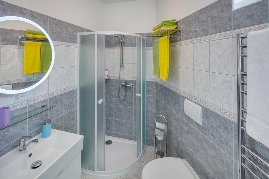 Apartements Studio 964 Líbeznice Buitenkant foto