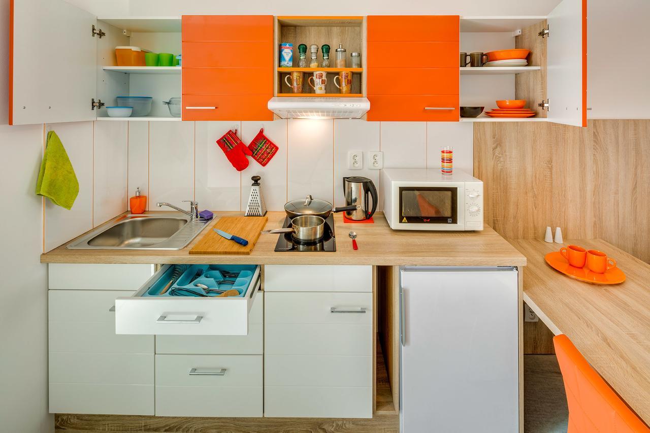 Apartements Studio 964 Líbeznice Buitenkant foto